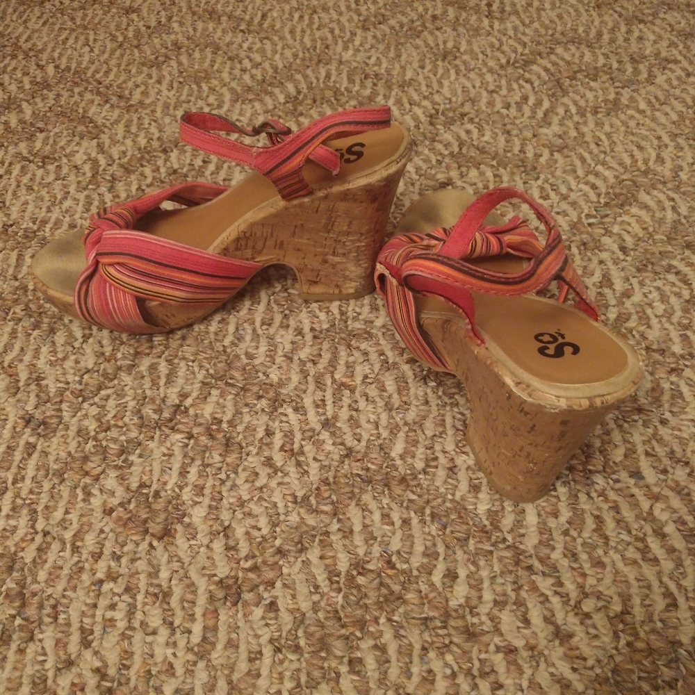 Pink Multicolor Heels - Picture 2 of 4